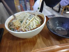 -嘻小北·兰州清汤牛肉面(太平洋森活天地店)