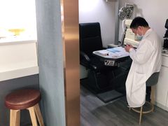 -宏宇眼镜蔡司依视路折扣店(兆佳眼镜城店)