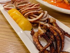 巴萨烤鱿鱼-小镇大厨新概念复合中餐厅(万达广场大连高新店)
