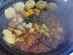 -田家大院东北农家菜铁锅炖(西安总店)