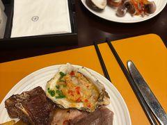 -大中华希尔顿酒店-念自助餐·海南美食·三文鱼