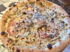 黑松露温泉蛋披萨-Grande A'moo(上海万象城店)