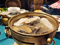 -慢丽江·云南野生菌土鸡锅(付家庄店)
