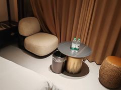-万泊酒店(长沙五一广场国金中心店)