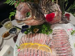 -领鲜天下·焗海鲜·花胶鸡(天目里店)