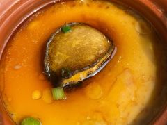 小鲍鱼炖蛋-吴越荣记苏州菜·松鼠桂鱼100%活鱼现做(斜塘老街店)