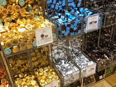 零售区-VENCHI 闻绮(北京国贸商城店)