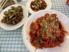 -捌贰虾蟹·江湖菜馆(江汉路店)