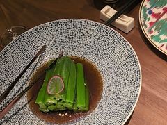 -海派悦庭·海胆烧麦·新融合菜(凯德广场店)