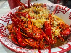 蒜汁小龙虾-湘里乡亲甲王二老店