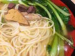 鸡汤面-泰煌鸡·上海白斩鸡·鸡汤面(万航店)