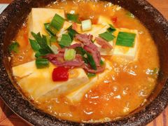 -云海肴·汽锅鸡·云南菜(天山百盛优客店)