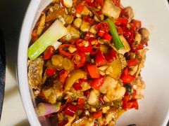 -佬麻雀·新湘菜(东方宝泰店)