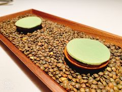 -Bleston Court Yukawatan