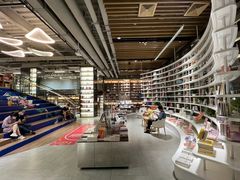 -新华书店(市民中心店)