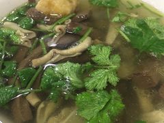 -鸡鸣汤包(广东路店)