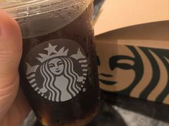 -星巴克(上海长宁来福士1F店)