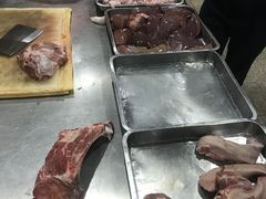 -标记美食新鲜猪杂(兴南大道店)