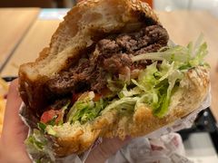 -The Habit Burger Grill 哈比特汉堡(复兴soho店)
