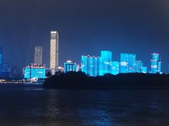 -万泊酒店(长沙五一广场国金中心店)