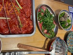 -洱火云南酸菜牛肉火锅(石景山当代商城店)