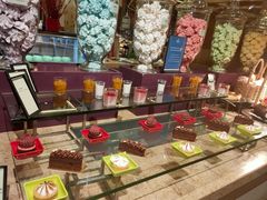零售区-大中华希尔顿酒店-念自助餐·嗨啤·小龙虾