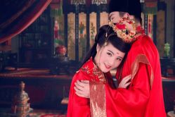 -盘子女人坊古装写真摄影(厦门总店)