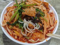 -吉庆桂林米粉·柳州螺蛳粉(港汇广场店)