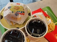 -麦当劳(静安寺店)