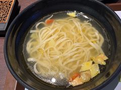 -AI住未来酒店(西安钟鼓楼五路口地铁站店)