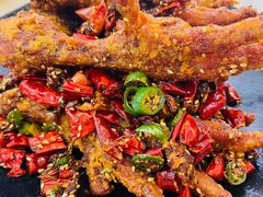 胖太太火爆鸡爪-胖太太四川麻辣排骨串(镇江路分店)