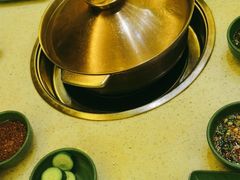 -润园四季椰子鸡火锅(卓越INTOWN店)