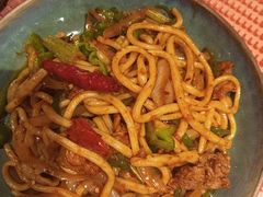 新疆炒米粉-耶里夏丽·新疆菜·28年喀什老馆(田林东路店)