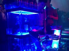-HiIbiza酒吧