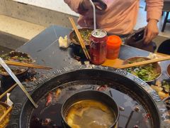 -黄潇洒老火锅(九眼桥宏济巷店)