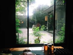 靠窗位-竹吟山房