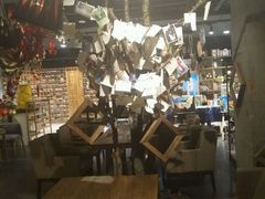 -魔方城市书房(中街益田店)