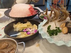 -德天肥牛海鲜火锅(龙吟坊店)