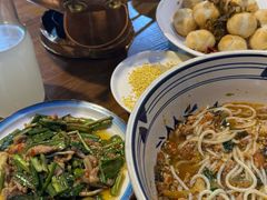 -蜗牛小馆醉乡民谣云南菜(惠新西里店)