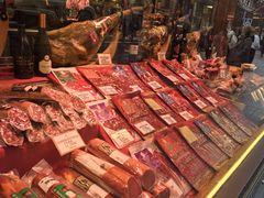 -火腿博物馆(马约尔广场店)