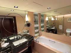-上海波特曼丽思卡尔顿酒店