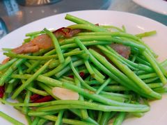 清炒泥蒿-亢龙太子酒轩(东湖店)