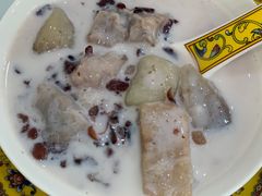 -甜赐良缘牛奶甜品世家(新都汇店)