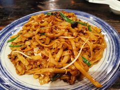 -蚝美人·生蚝海鲜烧烤(茶花园店)