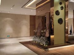 -上海浦东假日酒店