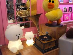 -LINE FRIENDS Garosu-gil Flagship Store