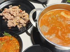 -爱伲牛肉火锅自助(景洪店)