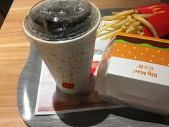 -麦当劳(百联西郊购物中心店)