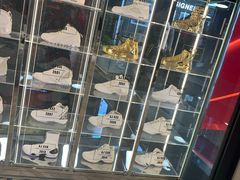 -Air Jordan(世贸天阶店)