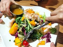 鲜柚芒果沙拉佐冰花酸梅酱-HELLO 27 意面·沙拉·帕尼尼